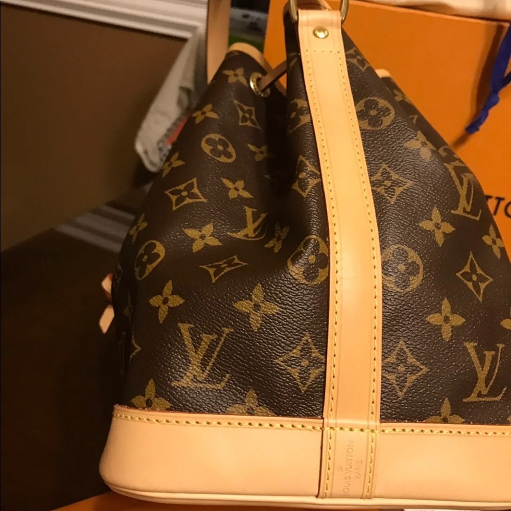SOLD!!!SOLD!!!!Louis Vuitton Petit Noe - Picture 2 of 7